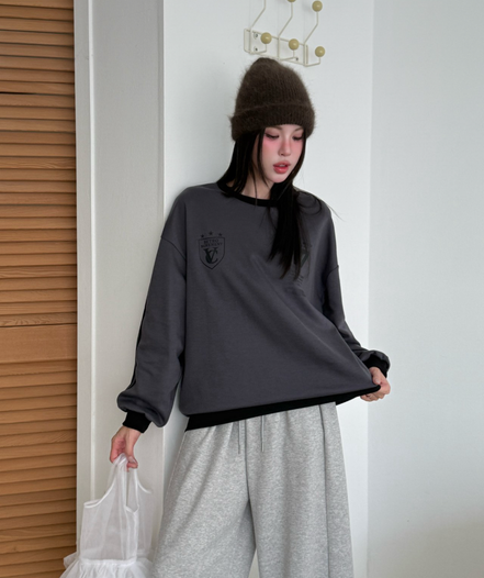 KR RETRO 17 SWEATSHIRT (4 COLORS)