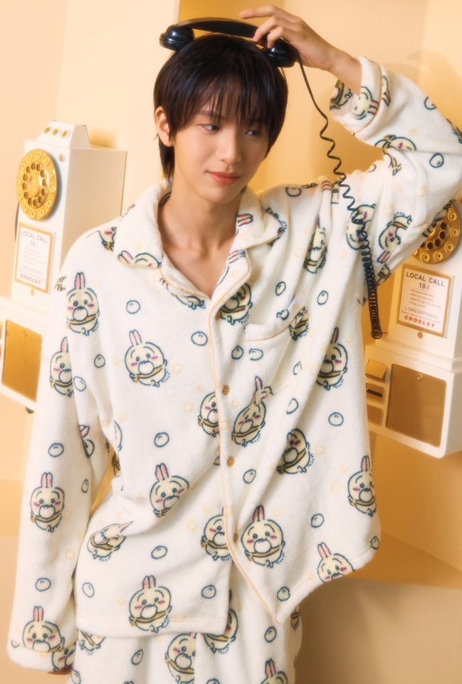 SPAO X CHIIKAWA 25毛毛睡衣 (兔兔)