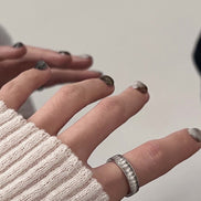 OFUSE - round cubic ring