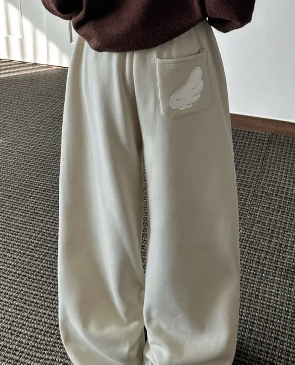 KR ANGEL WING FLEECE PANTS (4 COLORS)