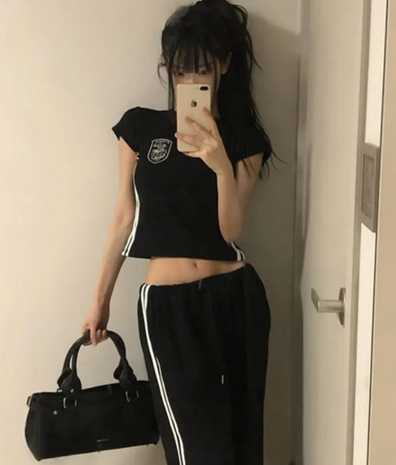 EYEER - Shield Logo Short Sleeve Top (Black)