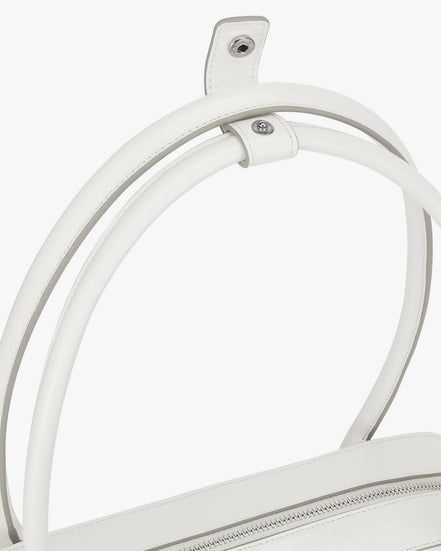 FINDKAPOOR - ILA BAG 30 (WHITE)