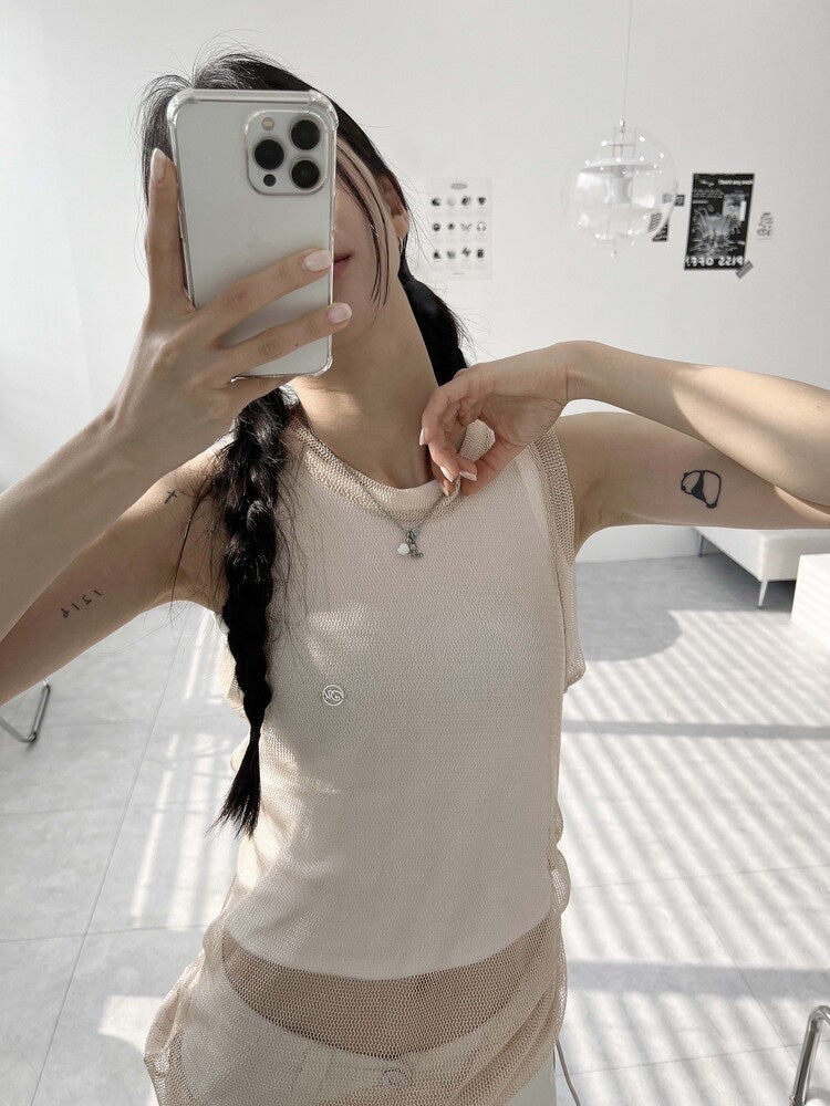OFUSE - rabbit necklace