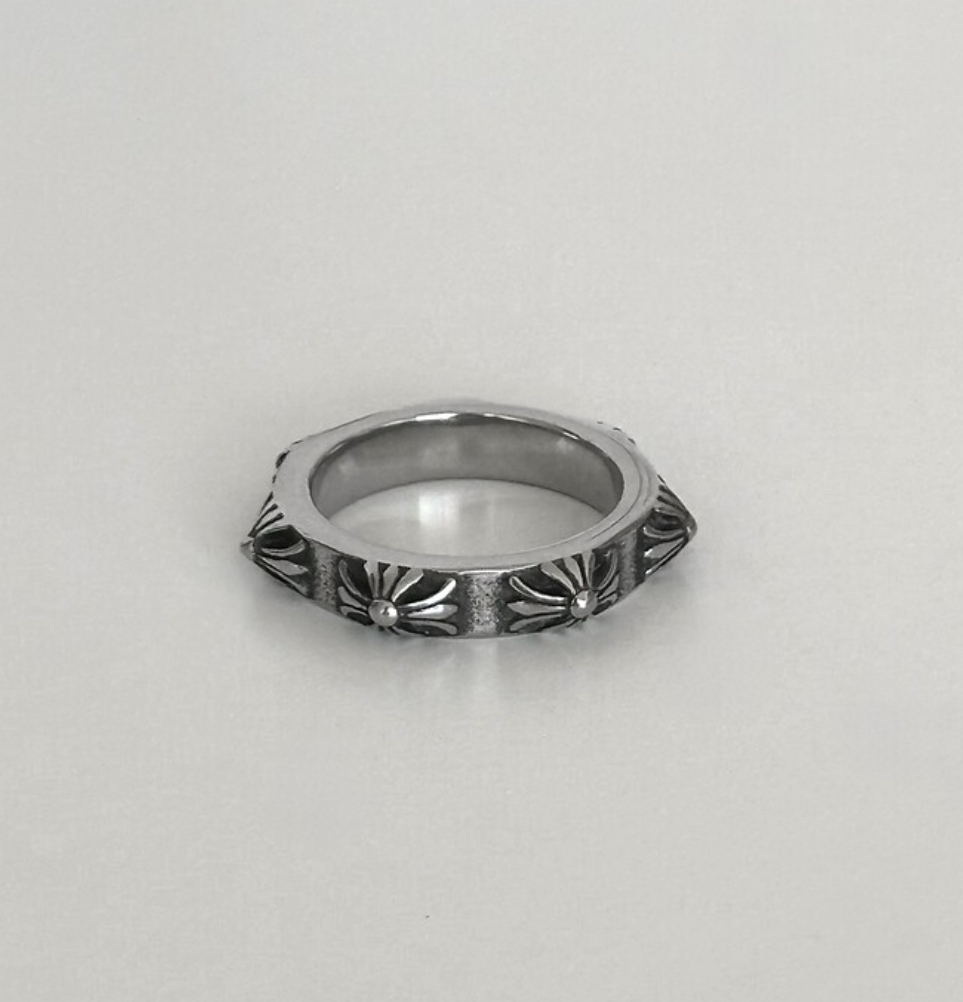 OFUSE - cogwheel ring