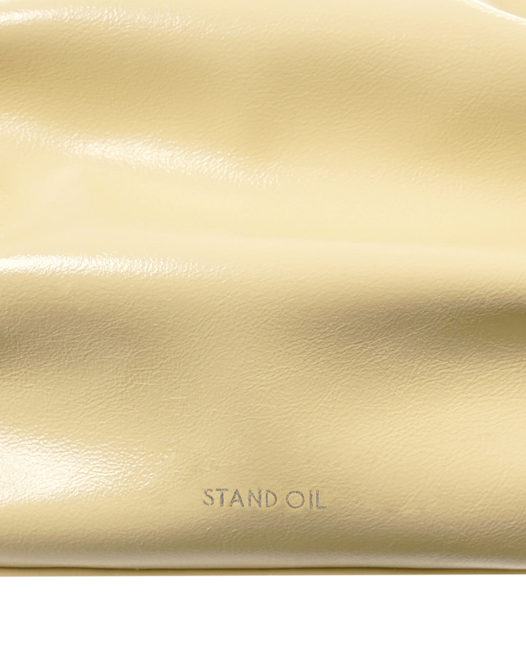 Stand Oil - Pleats Bag BUTTER