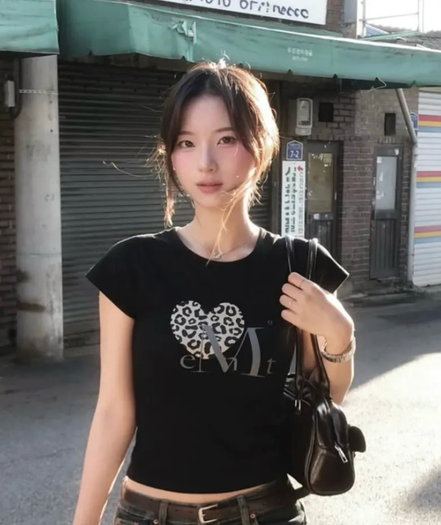 MUCENT - SIERRA LEOPARD HEART HALF T (3 COLORS)