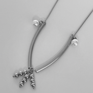 OFUSE - pearl drop necklace (ball)