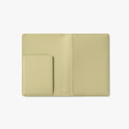 CRINKLE PASSPORT CASE (SOFT OLIVE)