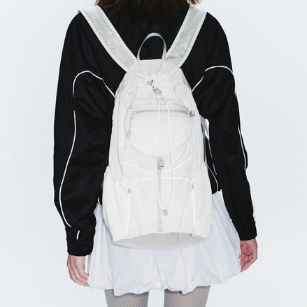 AIRY POCKET BACKPACK (WHITE)