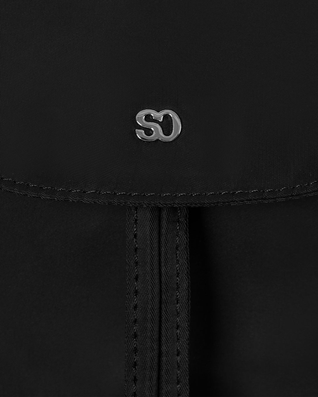 Stand Oil - Hug Backpack (Black)