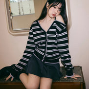 ONE OFF SHOULDER STRIPE WOOL BLENDED CARDIGAN (BLACK)