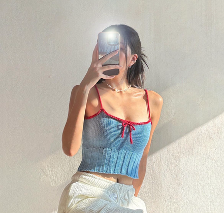 TH KNIT CROP SLEEVELESS (BLUE)