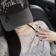 [GAEUL同款] gila archive - CROSS PATCHED PISTOL BALLCAP (GREY)