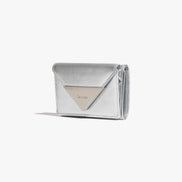 CRINKLE TRIANGLE TRIPLE WALLET (SILVER)