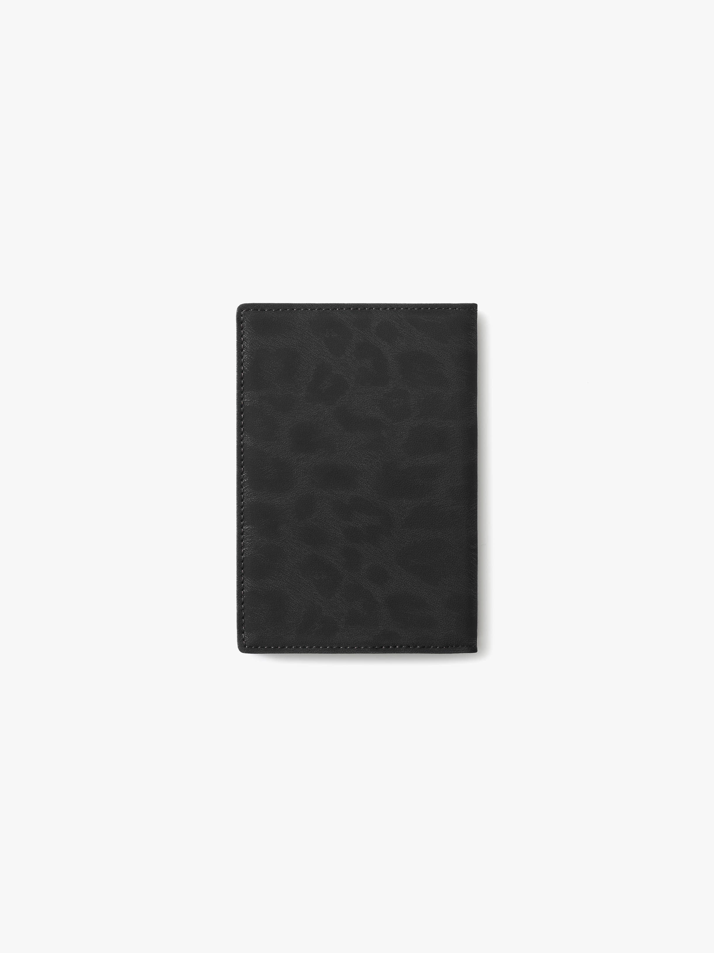 LEO PASSPORT CASE (BLACK)