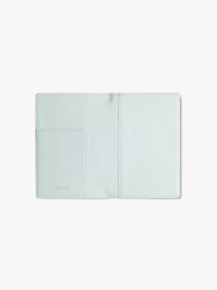 CRINKLE PASSPORT CASE (PALE MINT)