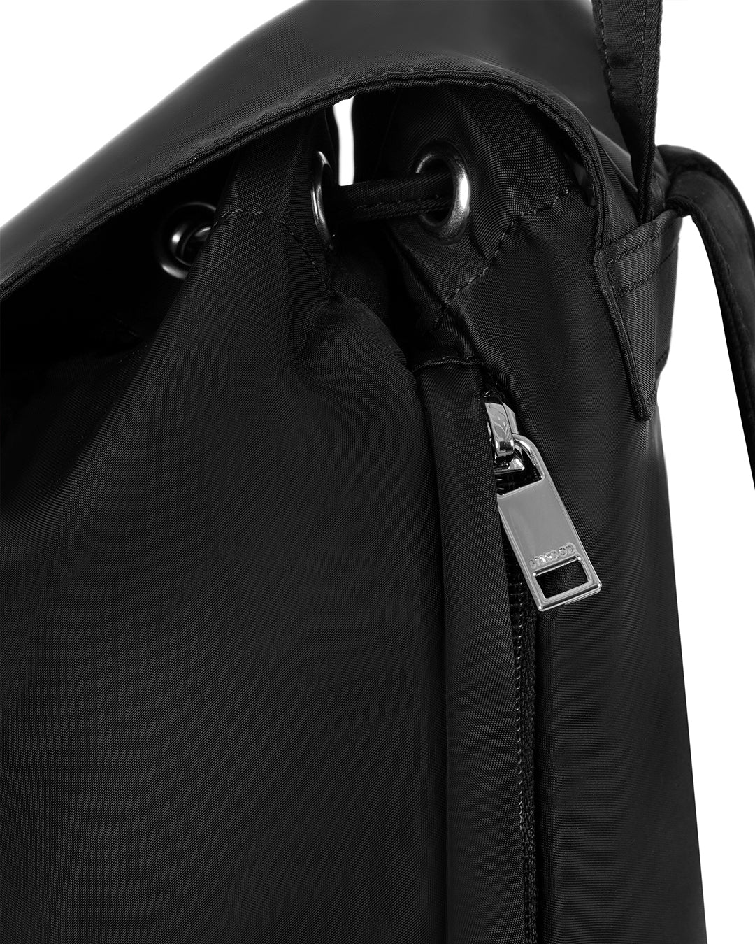 Stand Oil - Hug Backpack (Black)