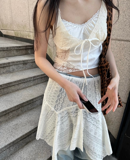 KR LACE SLEEVELESS (3 COLORS)