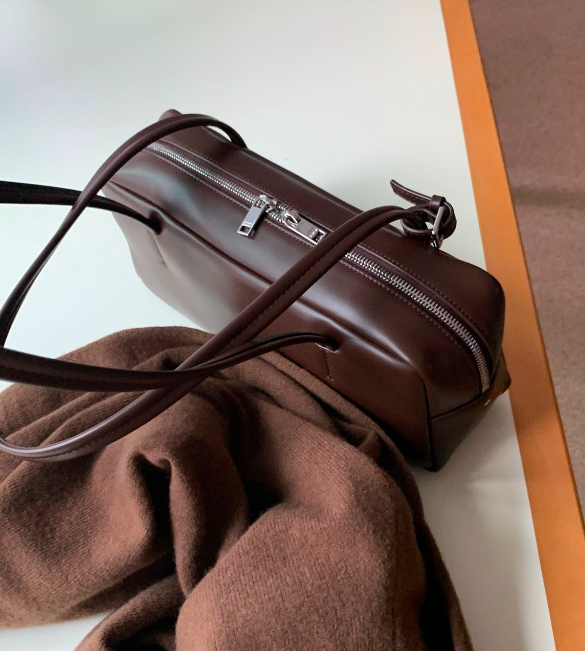 Stand Oil - More Baguette Bag (Marron) – PEACH.MYK