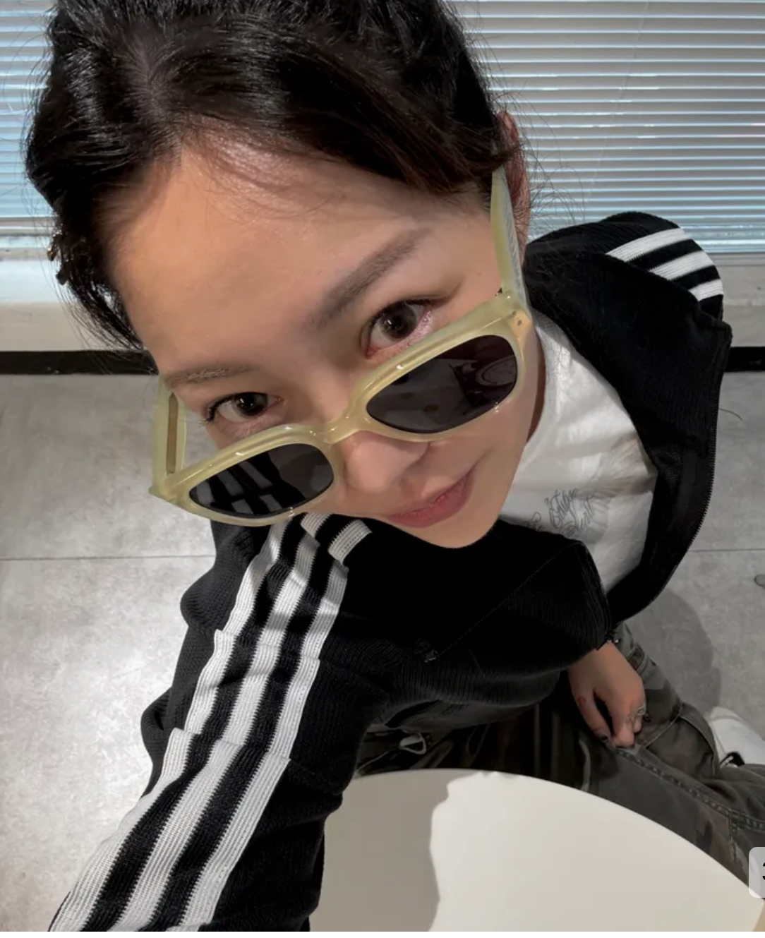 Adidas crop knit jacket (black)