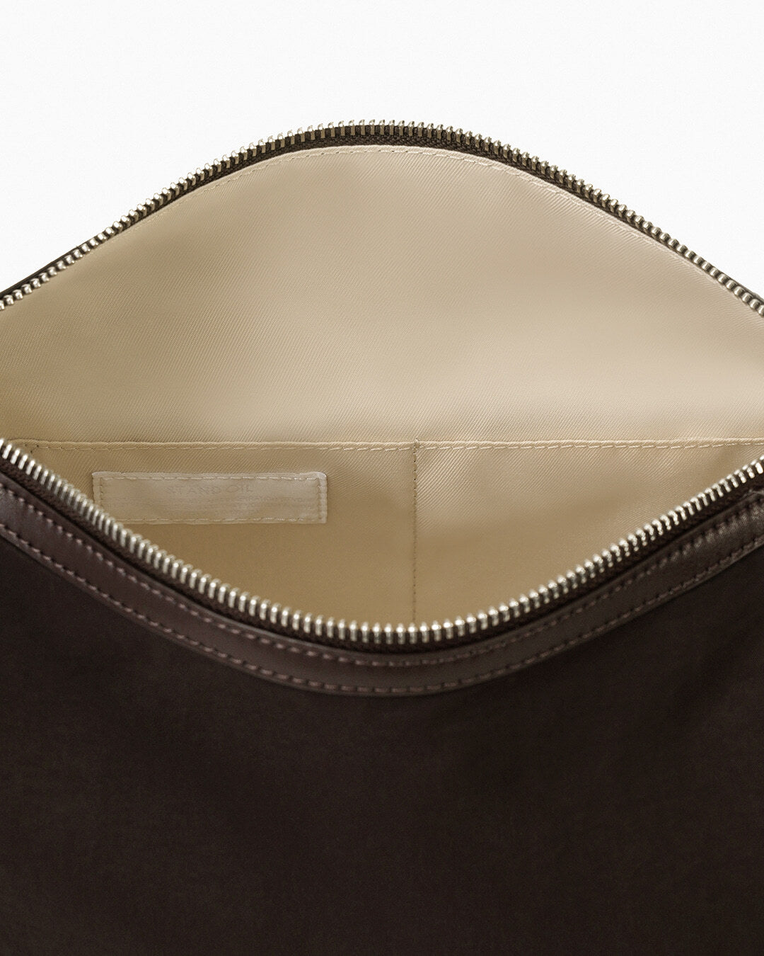 Stand Oil - Mushy Bag Nylon (Brown)