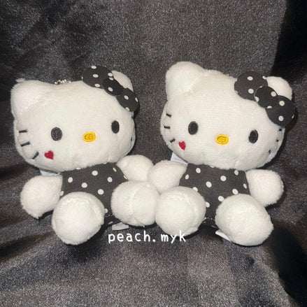 (現貨) 🇰🇷hello kitty 掛飾 (black dot)