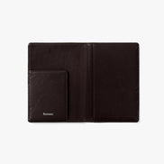CRINKLE PASSPORT CASE (ESPRESSO)