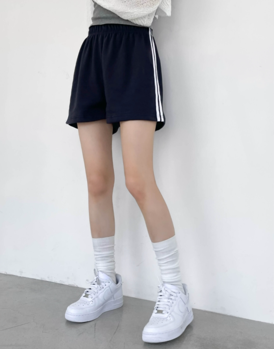 KR TWO LINED TRAINING SHORT PANTS (9 COLORS)