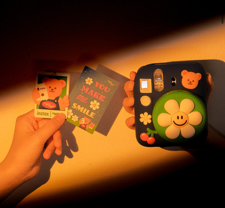 wiggle wiggle instax mini 12